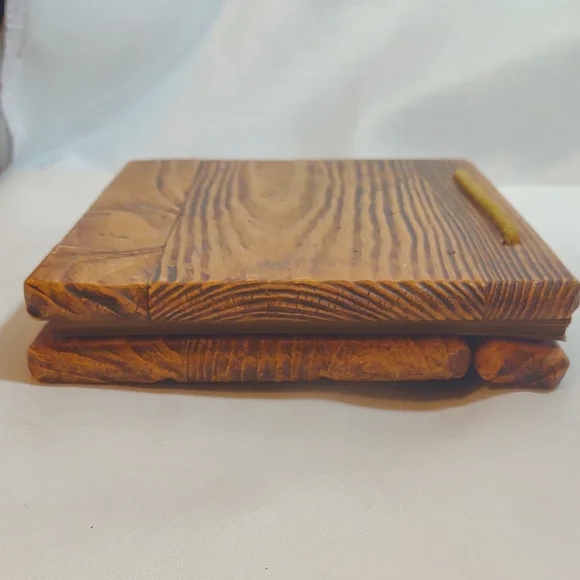 Unique Vintage Wooden Book Cover / Journal with Metal Hinges - Picture 3 of 7